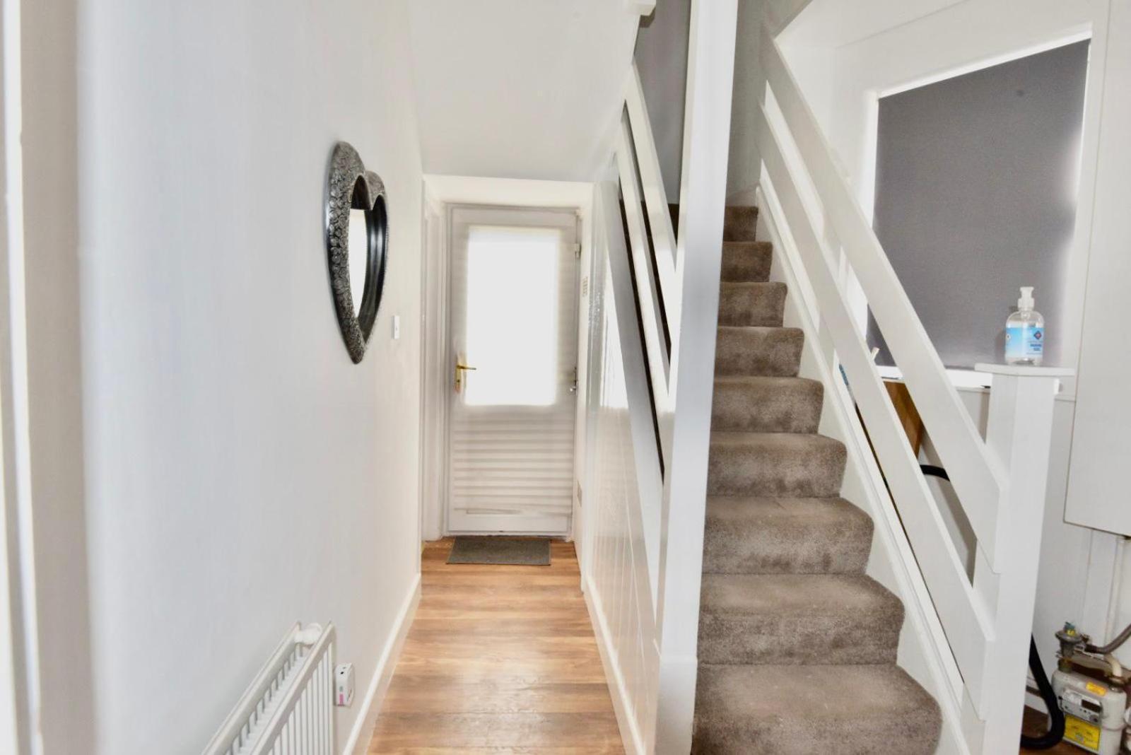 Come On In Lucas Street Newport Train Station Sleep Upto 8 Villa Ngoại thất bức ảnh